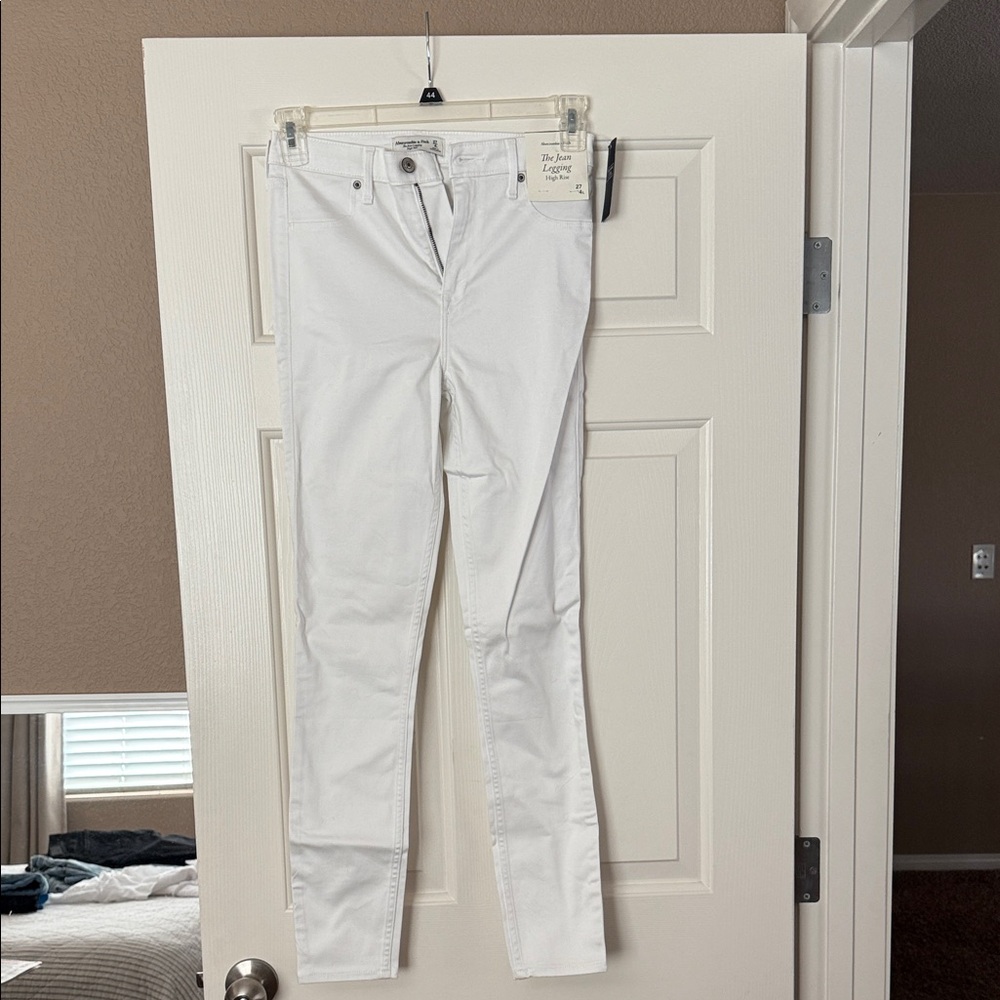 Abercrombie & Fitch High Rise White Jean Leggings